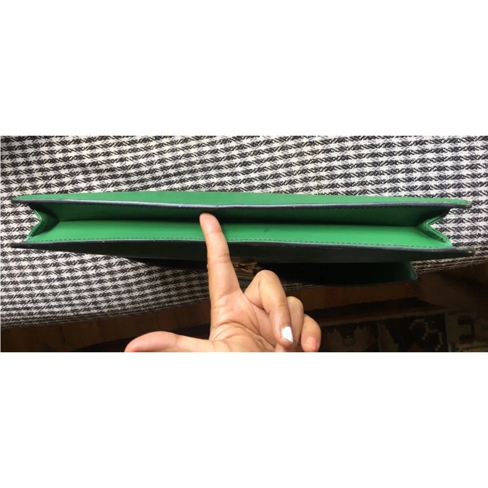 Reserved.Vintage Louis Vuitton emerald/kelly green large briefcase bag.Unisex - Picture 8 of 15